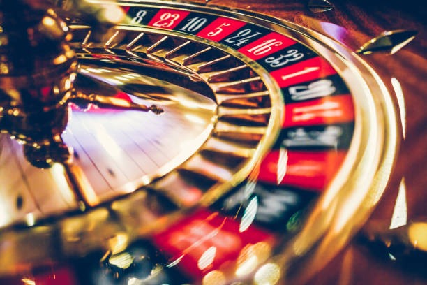 gaul4d mobile app interface showing account dashboard and live betting options